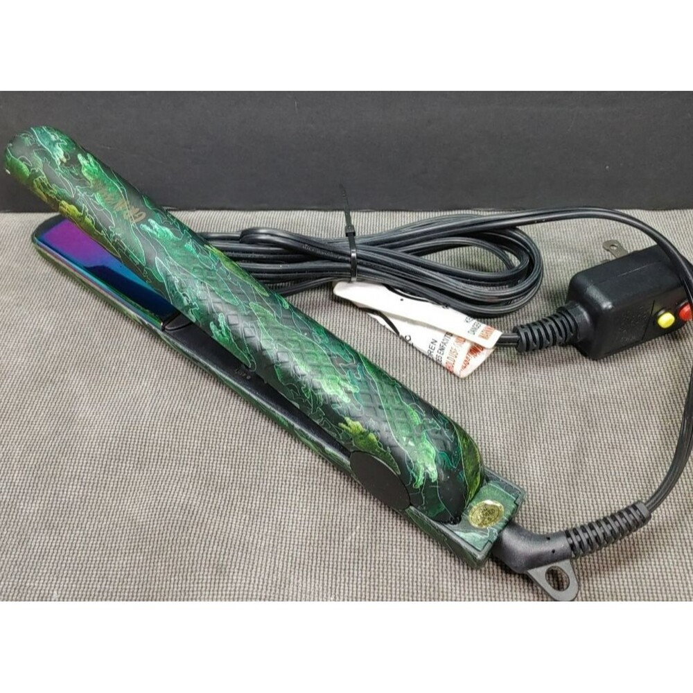 Bellami GRAV3YARD Girl Hair Straightener Flat Iron 450 Degrees